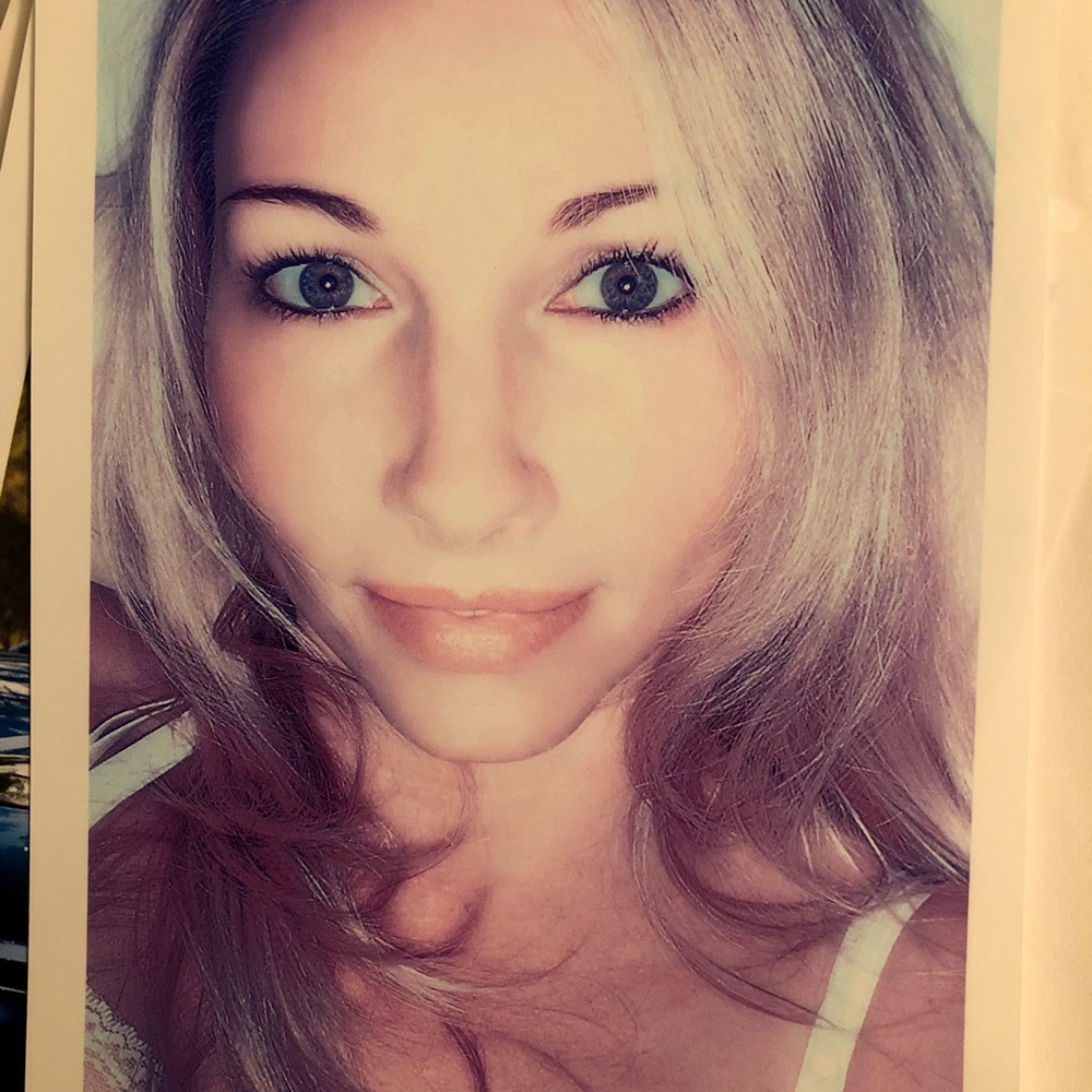 Meet your Posher, Sally